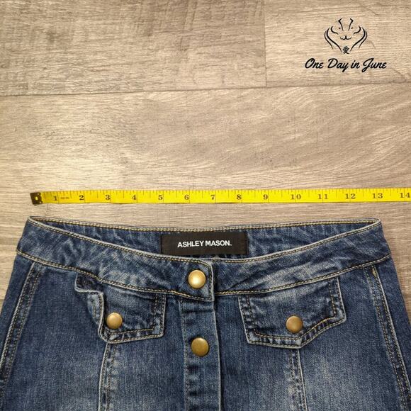 Ashley Mason Snap Front Denim Mini Skirt Size S - Picture 3 of 5